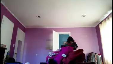 Spying on matured desi aunty dressing in bedroom