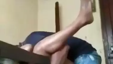 Desi Naukrani fuck in air video